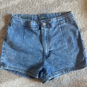 Womens Wild Fable Highest Rise Shorts size 8/29R (size runs small)